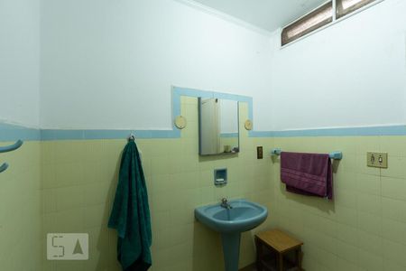 Casa à venda com 134m², 2 quartos e 1 vaga Casa à venda com 134m², 2 quartos e 1 vagaBanheiro