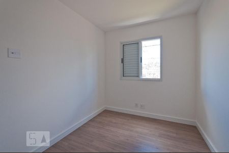 Quarto 1 de apartamento para alugar com 2 quartos, 47m² em Jardim Colonial, São Paulo