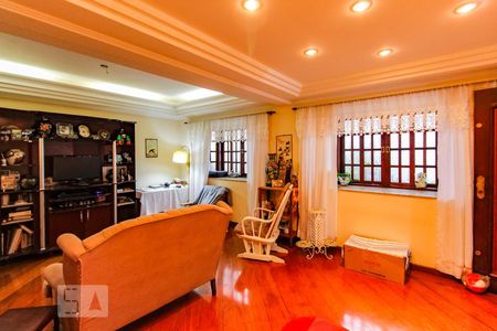 Sala de casa à venda com 2 quartos, 170m² em Parque Santo Antônio, Guarulhos