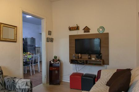 Sala de casa à venda com 2 quartos, 100m² em Vila Nivi, São Paulo