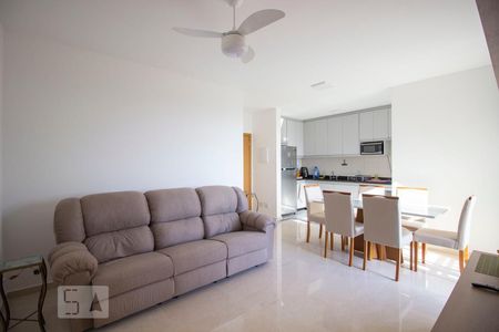 Sala de apartamento para alugar com 3 quartos, 77m² em Cecap, Jundiaí