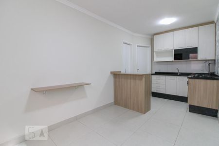 Sala de casa de condomínio para alugar com 1 quarto, 40m² em Vila Mazzei, São Paulo