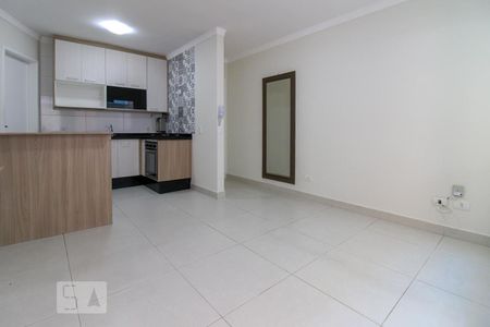 Sala de casa de condomínio para alugar com 1 quarto, 40m² em Vila Mazzei, São Paulo