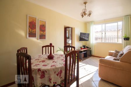 Sala de apartamento à venda com 2 quartos, 53m² em Humaitá, Porto Alegre