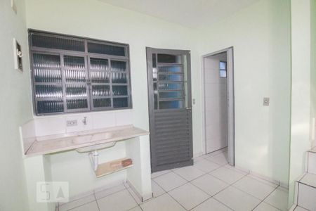 cozinha de kitnet/studio para alugar com 1 quarto, 40m² em Vila Palmeiras, São Paulo