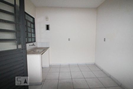 cozinha de kitnet/studio para alugar com 1 quarto, 40m² em Vila Palmeiras, São Paulo