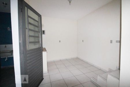 cozinha de kitnet/studio para alugar com 1 quarto, 40m² em Vila Palmeiras, São Paulo