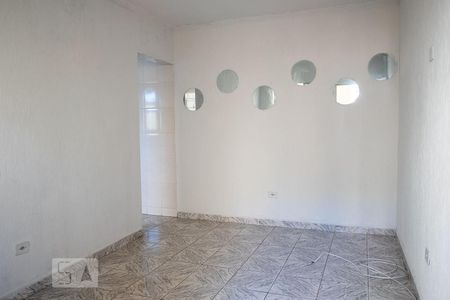 Sala de casa para alugar com 1 quarto, 45m² em Jardim Casa Pintada, São Paulo
