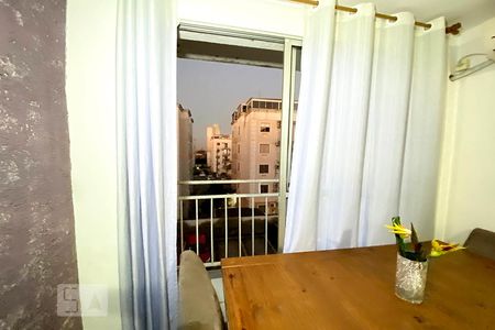 Sala de Jantar de apartamento à venda com 2 quartos, 65m² em Santos Dumont, São Leopoldo