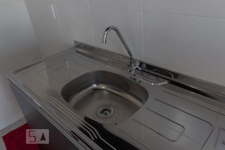 Sala / Cozinha / Lavanderia de apartamento para alugar com 1 quarto, 28m² em Vila Palmeiras, São Paulo