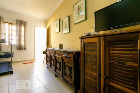 Casa à venda com 134m², 4 quartos e 2 vagas Casa à venda com 134m², 4 quartos e 2 vagasSuíte 4