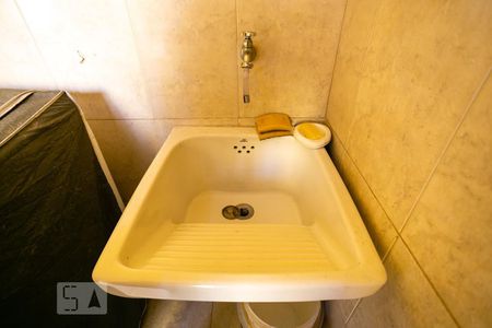 Casa à venda com 134m², 4 quartos e 2 vagas Casa à venda com 134m², 4 quartos e 2 vagasÁrea de Serviço