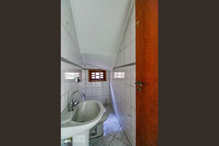 Lavabo de casa à venda com 3 quartos, 153m² em Vila Galvao, Guarulhos