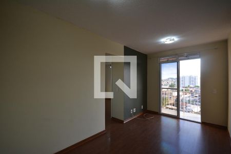 Sala de apartamento para alugar com 2 quartos, 50m² em Parada de Lucas, Rio de Janeiro