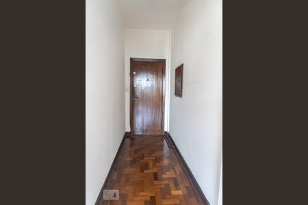 Hall de entrada de apartamento para alugar com 2 quartos, 78m² em Higienópolis, São Paulo