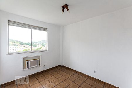 Quarto 2 de apartamento para alugar com 2 quartos, 60m² em Fonseca, Niterói