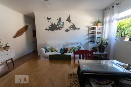 Sala de apartamento para alugar com 2 quartos, 74m² em Lapa, São Paulo