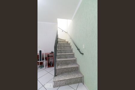 Escadas de casa à venda com 3 quartos, 150m² em Parque Continental I, Guarulhos