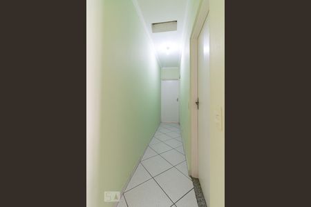 Corredor de casa à venda com 3 quartos, 150m² em Parque Continental I, Guarulhos