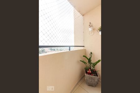 Varanda de apartamento à venda com 3 quartos, 74m² em Jaguaribe, Osasco