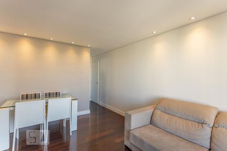 Sala de apartamento à venda com 3 quartos, 76m² em Vila Ipojuca, São Paulo