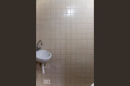 Lavabo de casa para alugar com 2 quartos, 50m² em Parque Císper, São Paulo