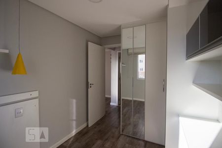 Quarto 1 de apartamento para alugar com 2 quartos, 47m² em Jardim do Lago, São Paulo