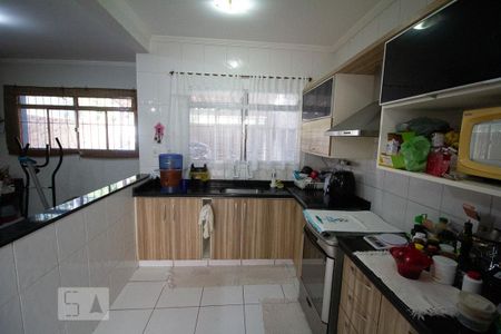 Casa à venda com 162m², 2 quartos e 2 vagas Casa à venda com 162m², 2 quartos e 2 vagasBanheiro