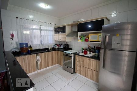 Casa à venda com 162m², 2 quartos e 2 vagas Casa à venda com 162m², 2 quartos e 2 vagasc