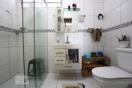 Banheiro de apartamento à venda com 2 quartos, 86m² em Centro, Osasco