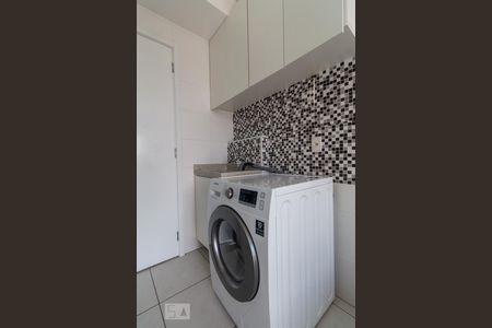Área de serviço de apartamento para alugar com 1 quarto, 28m² em Vila Alpina, São Paulo
