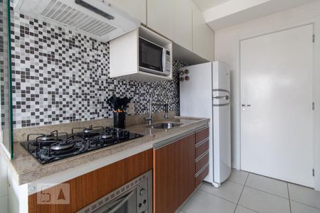 Cozinha de apartamento para alugar com 1 quarto, 28m² em Vila Alpina, São Paulo