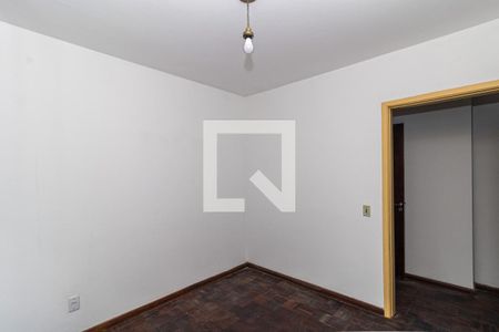 Quarto 2 de apartamento para alugar com 2 quartos, 70m² em Santa Cecília, Porto Alegre