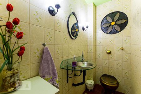 Lavabo de casa à venda com 3 quartos, 220m² em Icaraí, Niterói
