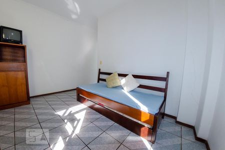 Sala de apartamento para alugar com 1 quarto, 40m² em Cachoeira do Bom Jesus, Florianópolis