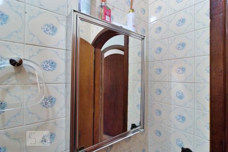 Casa à venda com 303m², 4 quartos e 6 vagas Casa à venda com 303m², 4 quartos e 6 vagasBanheiro