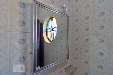 Casa à venda com 303m², 4 quartos e 6 vagas Casa à venda com 303m², 4 quartos e 6 vagasBanheiro da Suíte 2