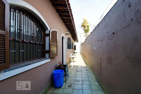 Casa à venda com 303m², 4 quartos e 6 vagas Casa à venda com 303m², 4 quartos e 6 vagasÁrea Externa