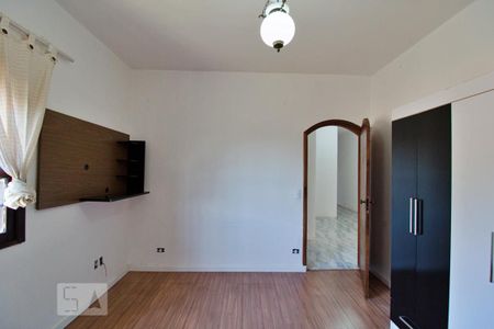 Casa à venda com 303m², 4 quartos e 6 vagas Casa à venda com 303m², 4 quartos e 6 vagasQuarto 3