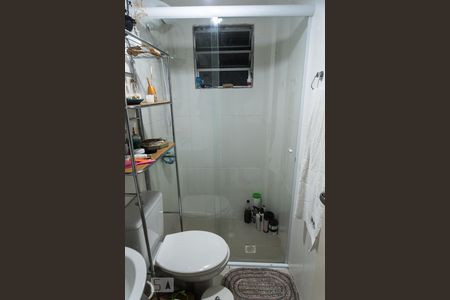 Banheiro de apartamento para alugar com 1 quarto, 49m² em Parque Munhoz, São Paulo