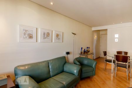 Sala de apartamento para alugar com 2 quartos, 63m² em Vila Monumento, São Paulo