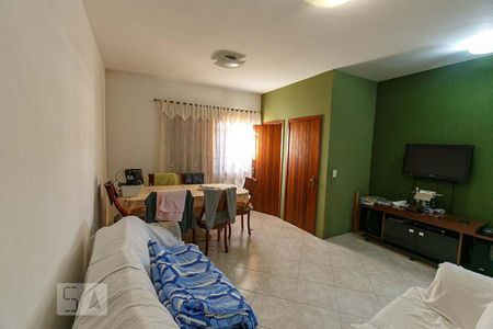 Sala 2 de casa à venda com 5 quartos, 233m² em Cavalhada, Porto Alegre