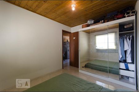 Quarto 1 de apartamento para alugar com 2 quartos, 50m² em São João do Rio Vermelho, Florianópolis