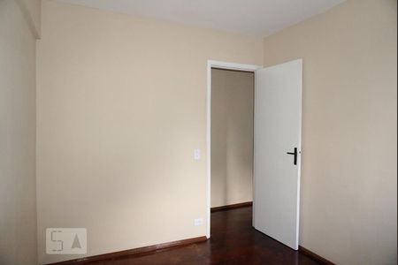 Quarto 1 de apartamento para alugar com 2 quartos, 50m² em Jardim Jaú (zona Leste), São Paulo