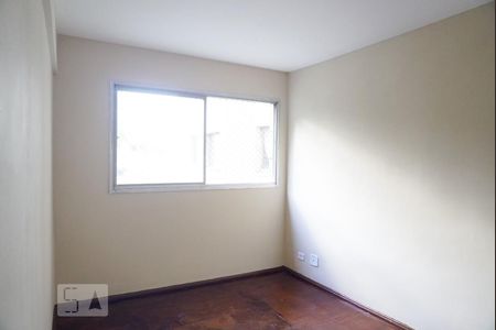 Sala de apartamento para alugar com 2 quartos, 50m² em Jardim Jaú (zona Leste), São Paulo