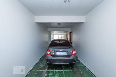 Garagem de casa à venda com 3 quartos, 290m² em Nonoai, Porto Alegre