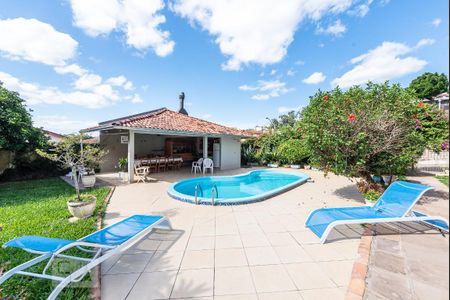 Piscina de casa à venda com 3 quartos, 290m² em Nonoai, Porto Alegre