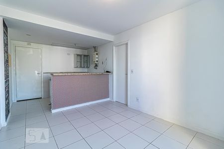 Sala de apartamento para alugar com 1 quarto, 45m² em Jacarepaguá, Rio de Janeiro