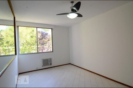 Quarto 1 de apartamento à venda com 2 quartos, 110m² em Botafogo, Rio de Janeiro