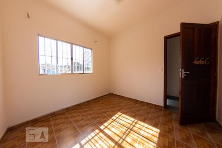 Suíte de casa para alugar com 2 quartos, 140m² em Santa Teresinha, São Paulo